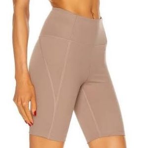 Girlfriend Collection High-Rise Biker Shorts size S